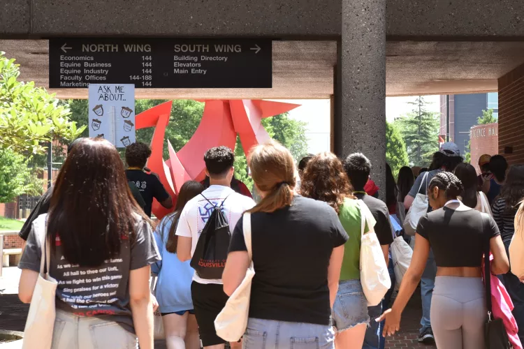 College of Business incoming freshman Student orientation